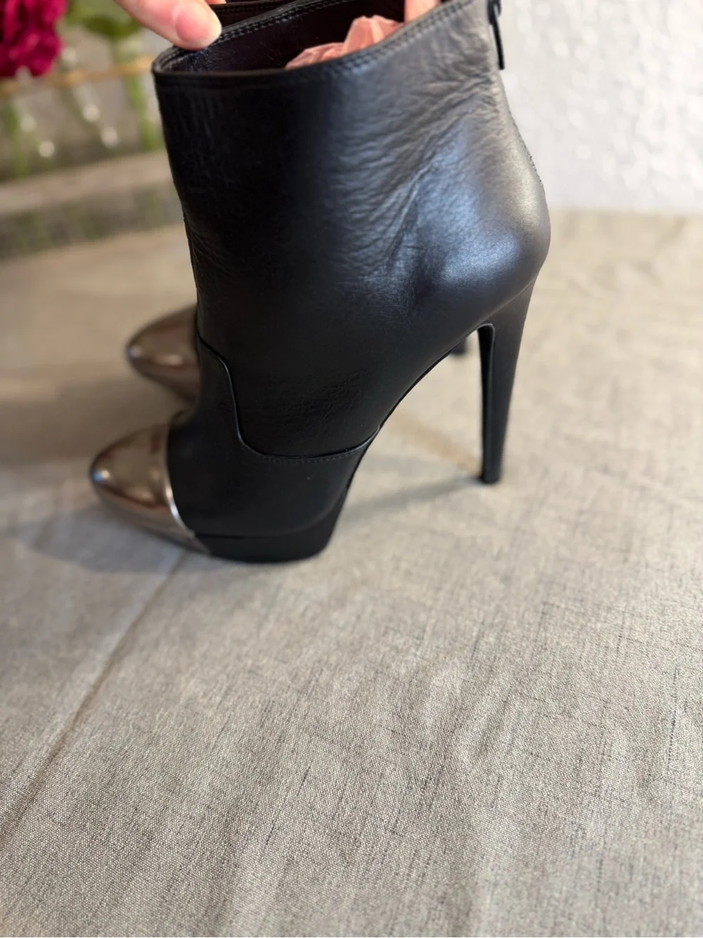 Jessica Simpson Essas Platform Stiletto Ankle Boots Metallic Toe Cap‎ Women Sz 8